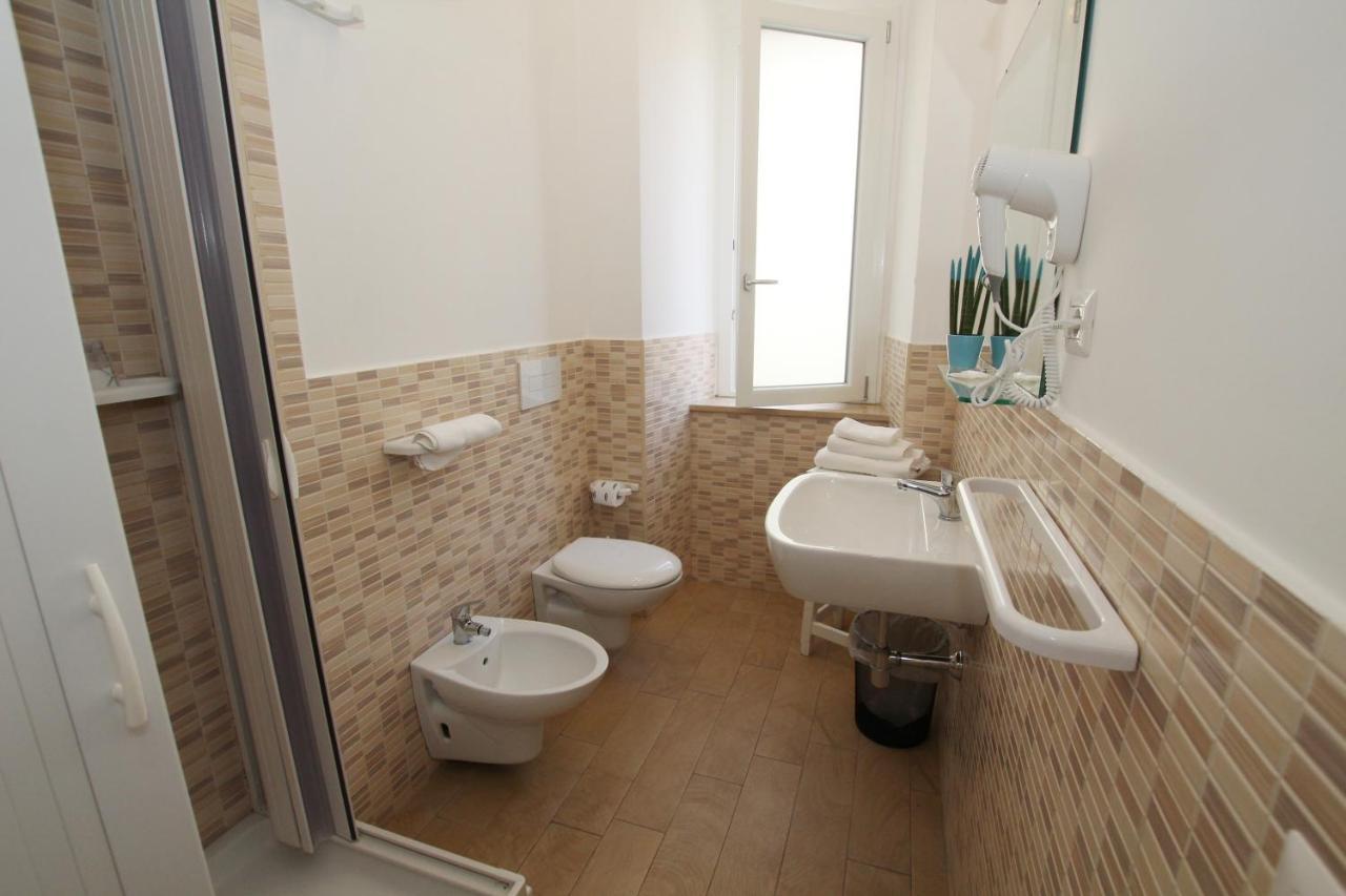 ホテル Casa Calieri トロペーア エクステリア 写真